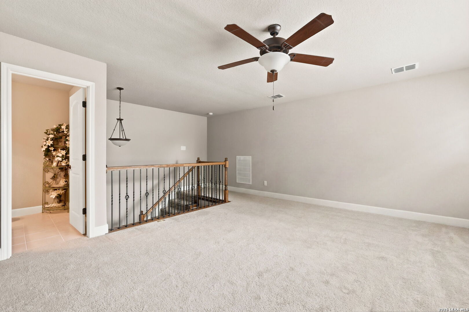 202 Maxwell