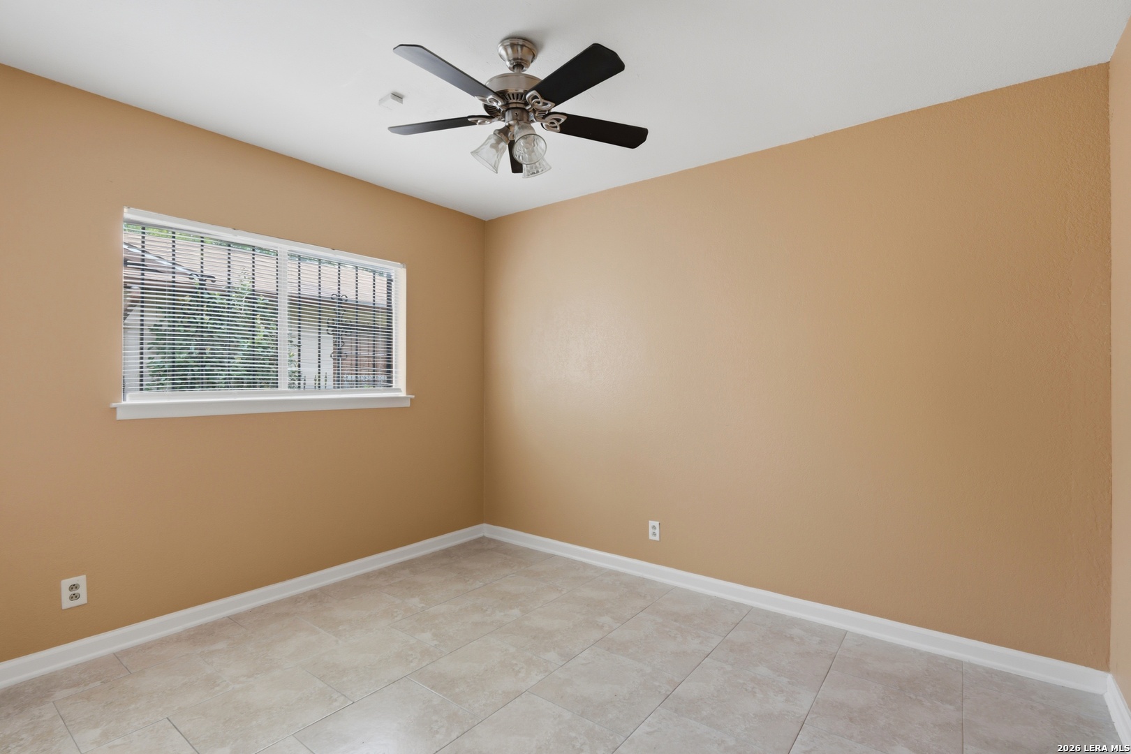 9050 ISLAND VIEW ST