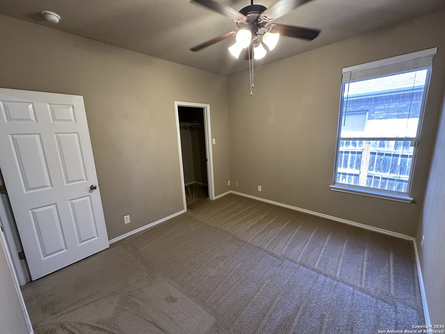 2612 Cloverbrook Ln