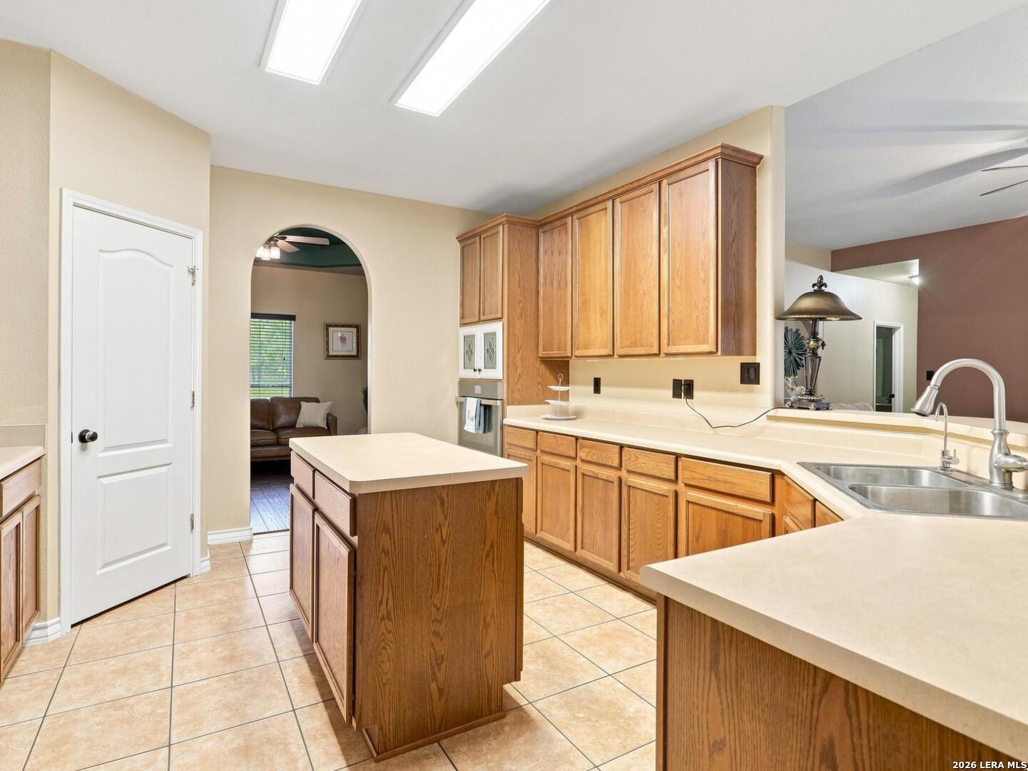 316 GOVERNORS DR