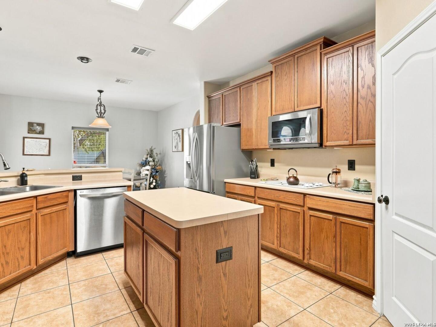 316 GOVERNORS DR