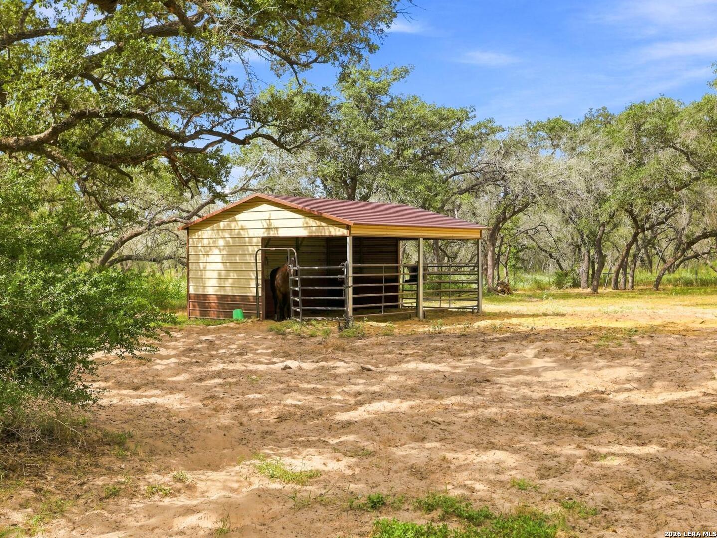 316 GOVERNORS DR