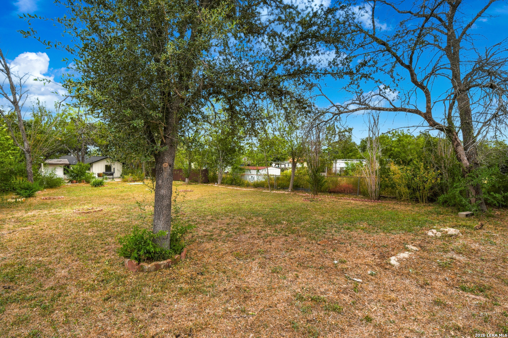 1223 W Mally Blvd