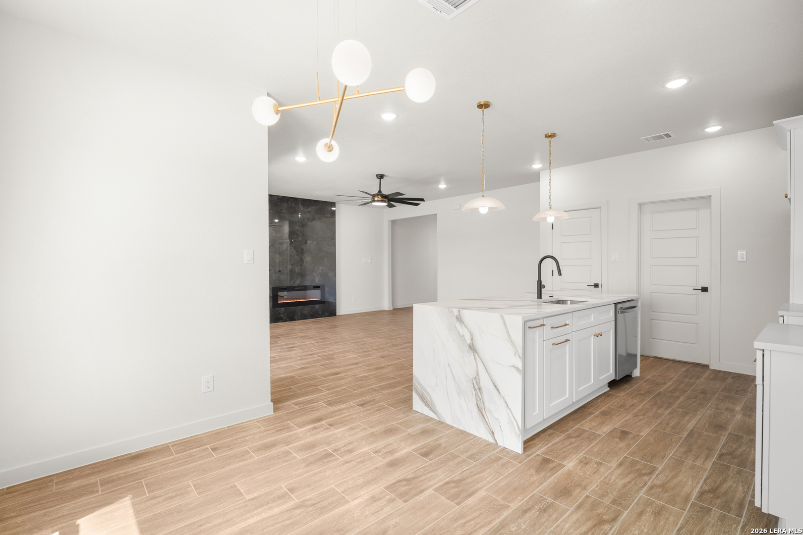 169 Pine Valley