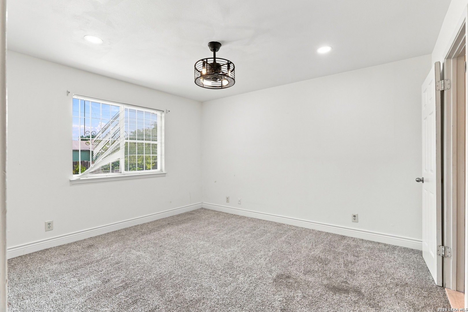 135 Drew Ave