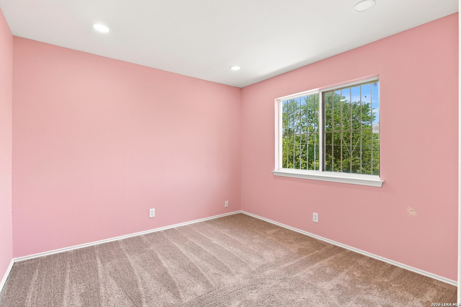135 Drew Ave