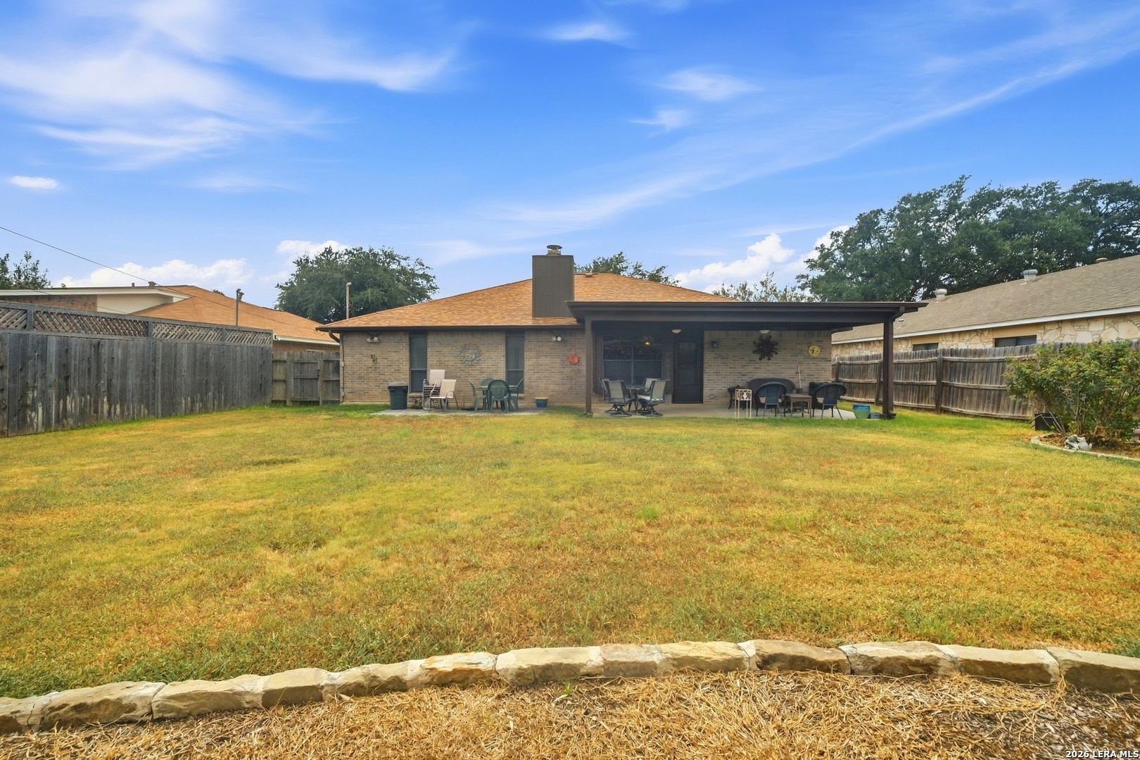 2747 KNOLL TREE ST