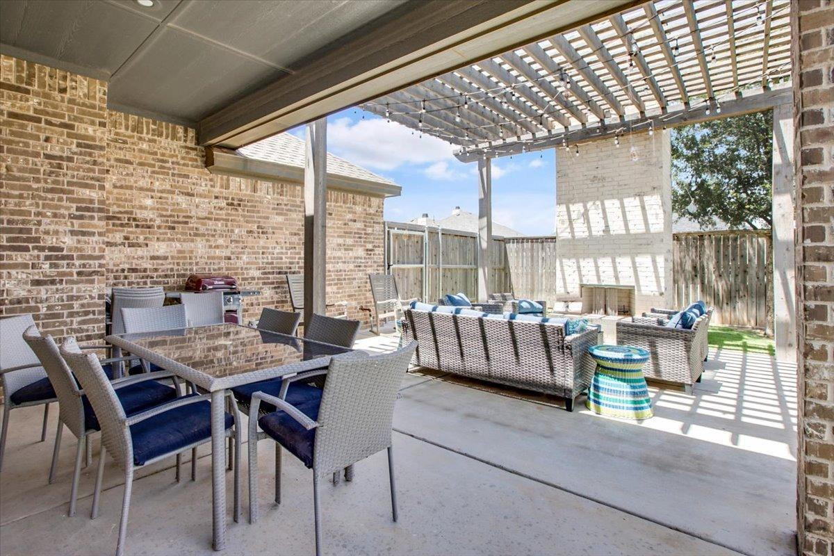 11204 Gardner Avenue