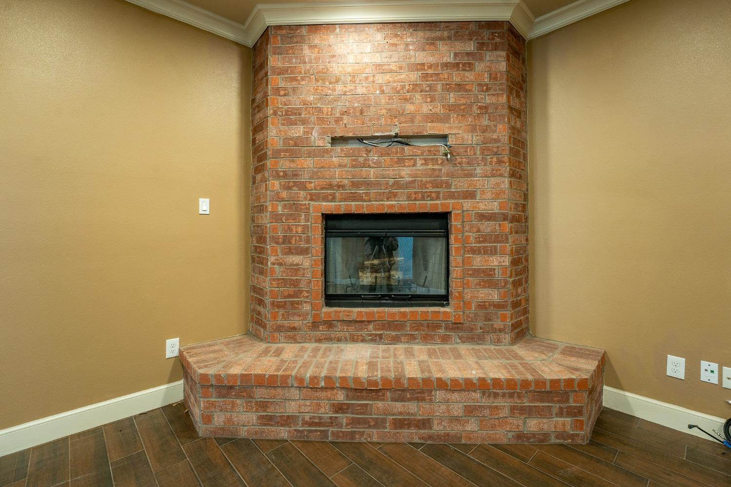 11110 Detroit Avenue