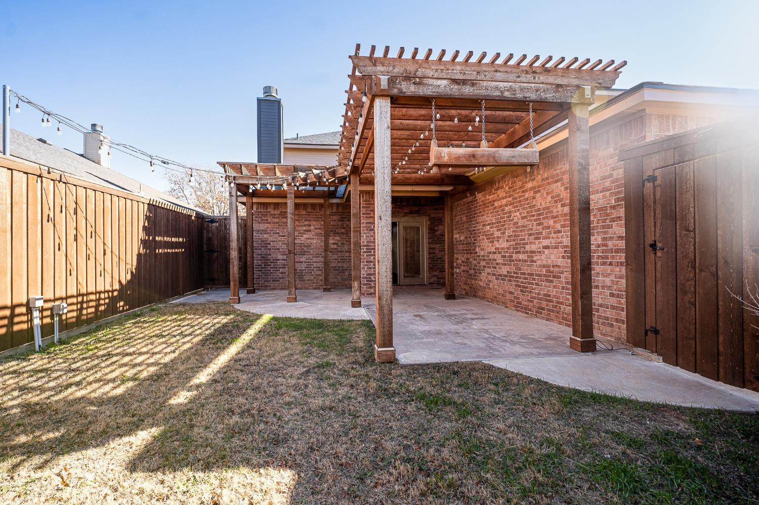 11110 Detroit Avenue