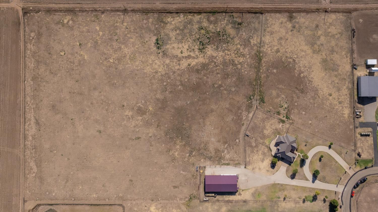 7602 County Road 7650