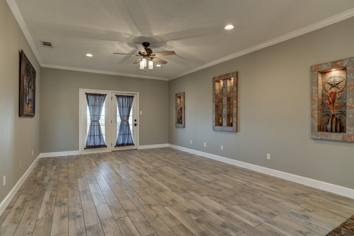 7602 County Road 7650