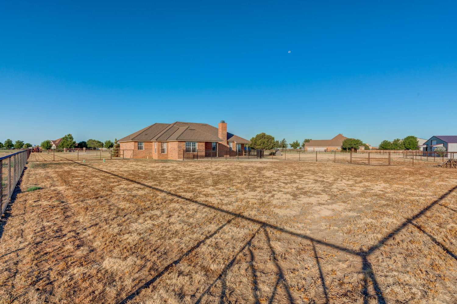 7602 County Road 7650