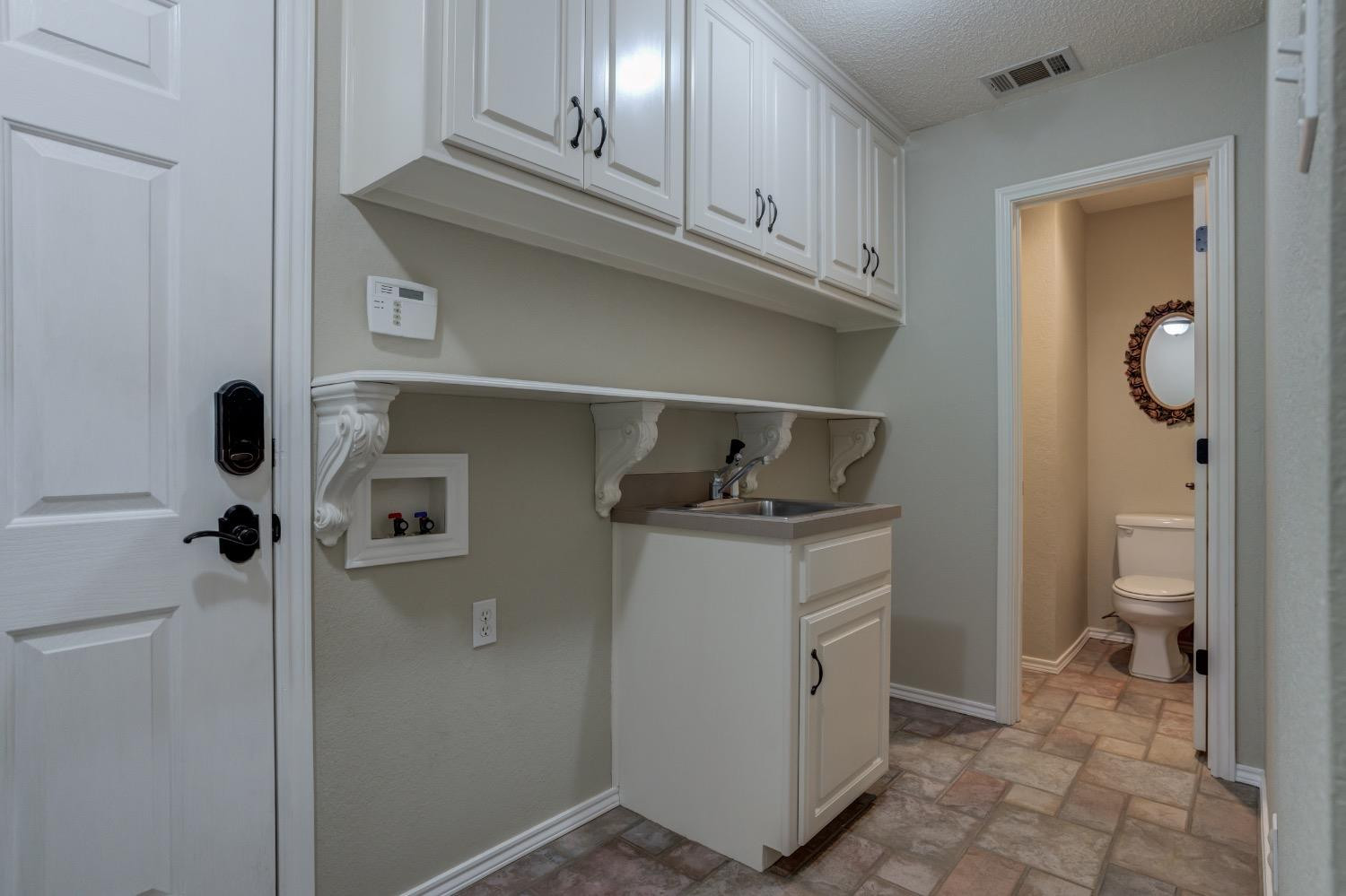 7602 County Road 7650