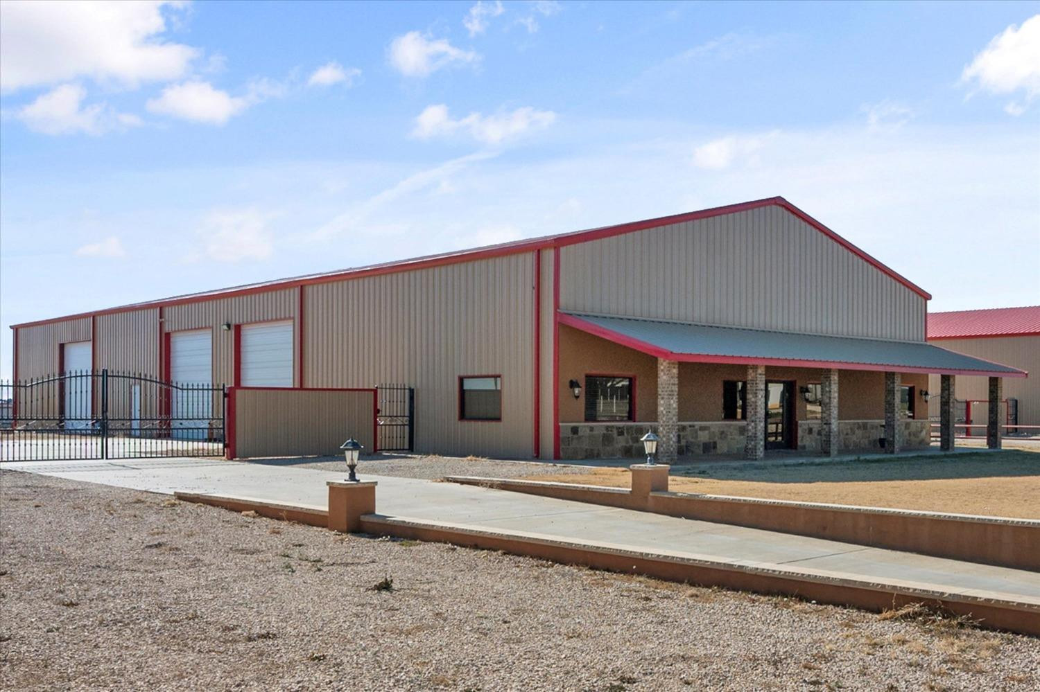 712 E County Road 7300