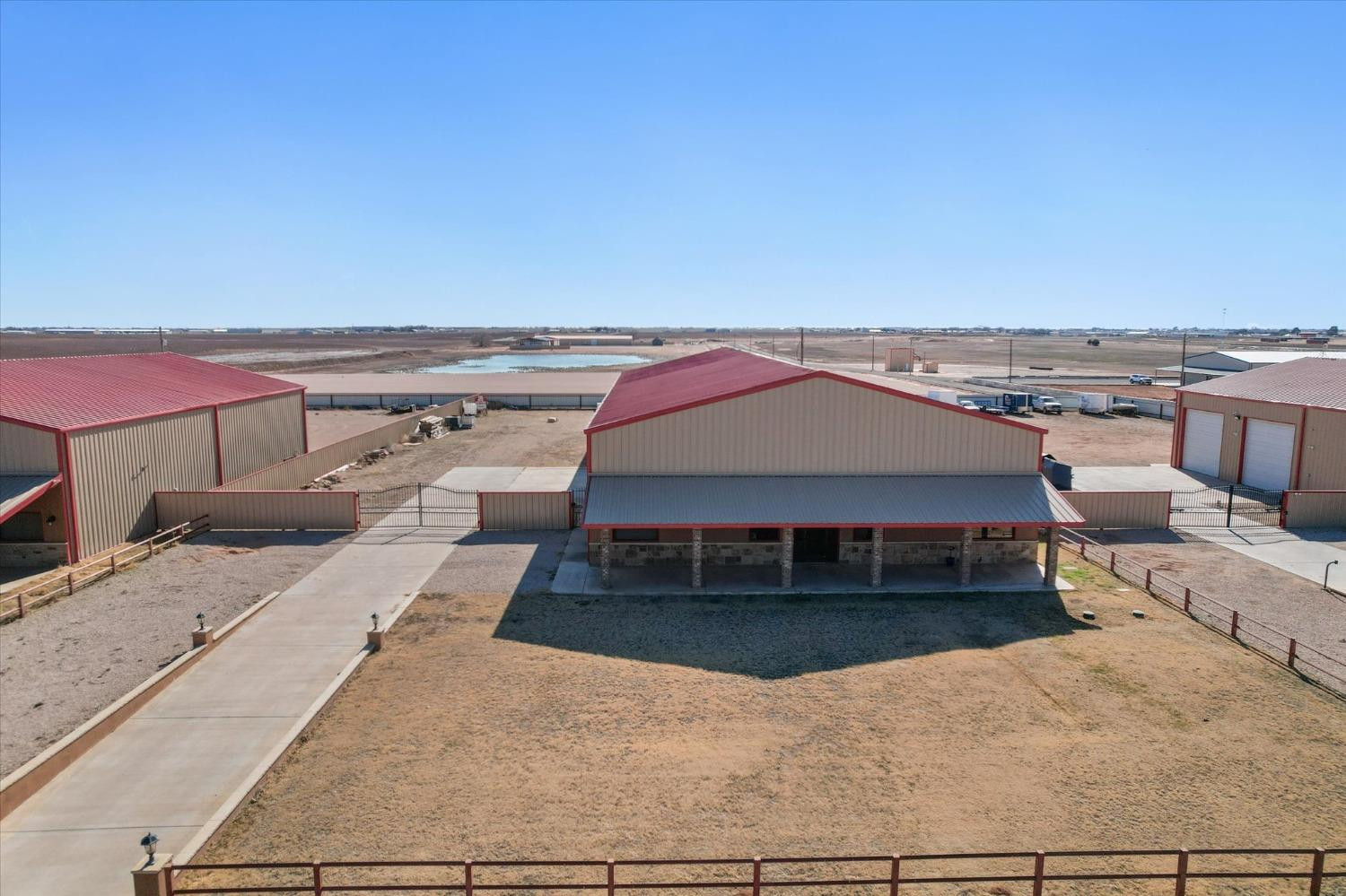 712 E County Road 7300