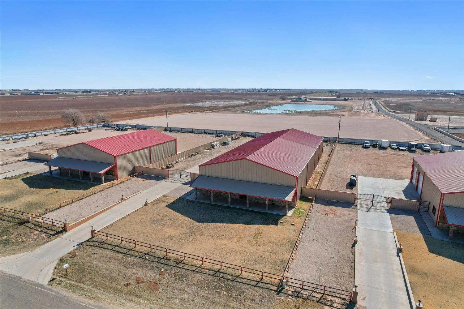 712 E County Road 7300