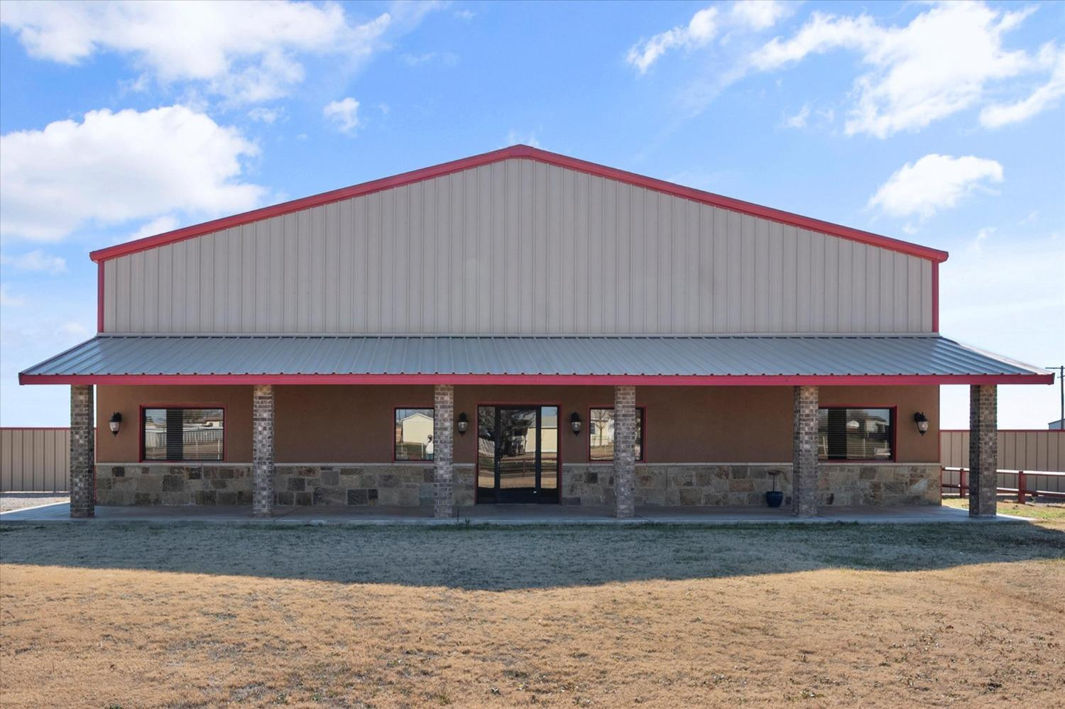 712 E County Road 7300