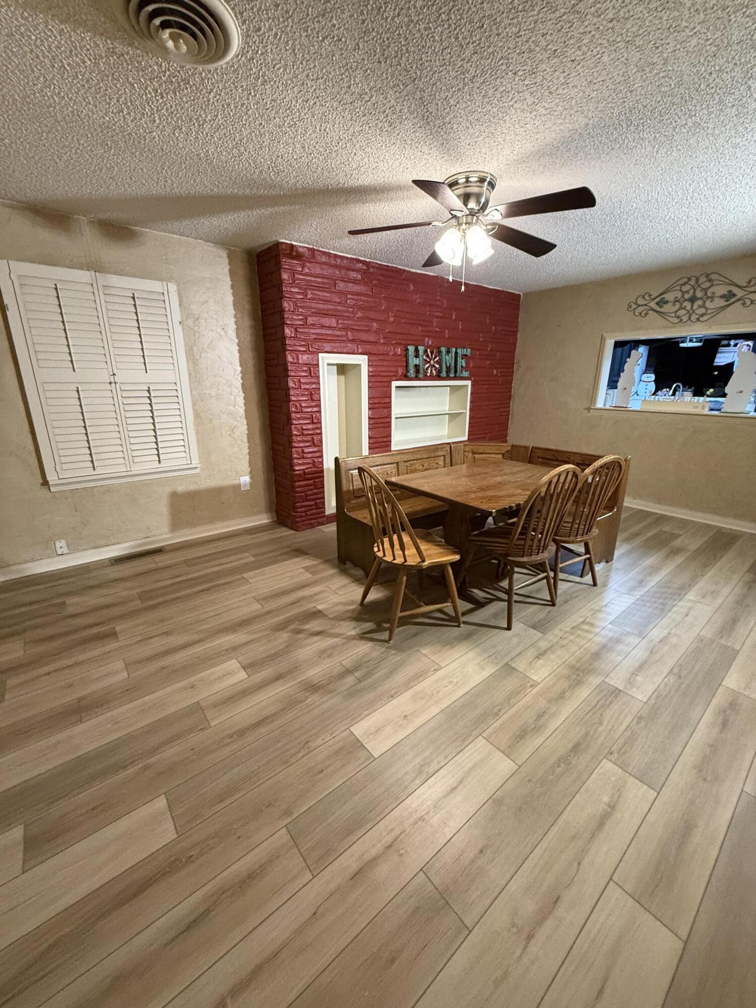 921 Highway 168 North