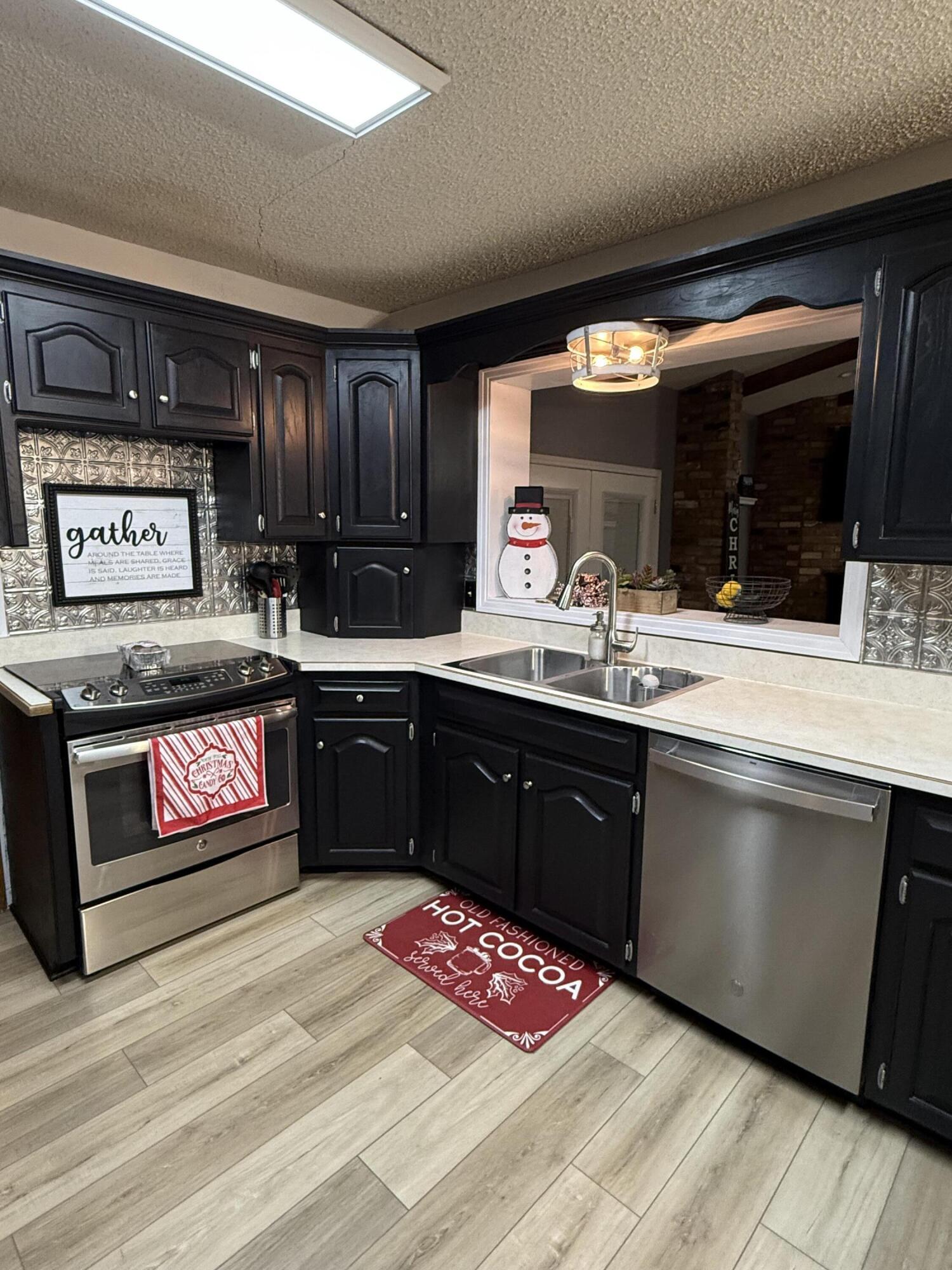 921 Highway 168 North