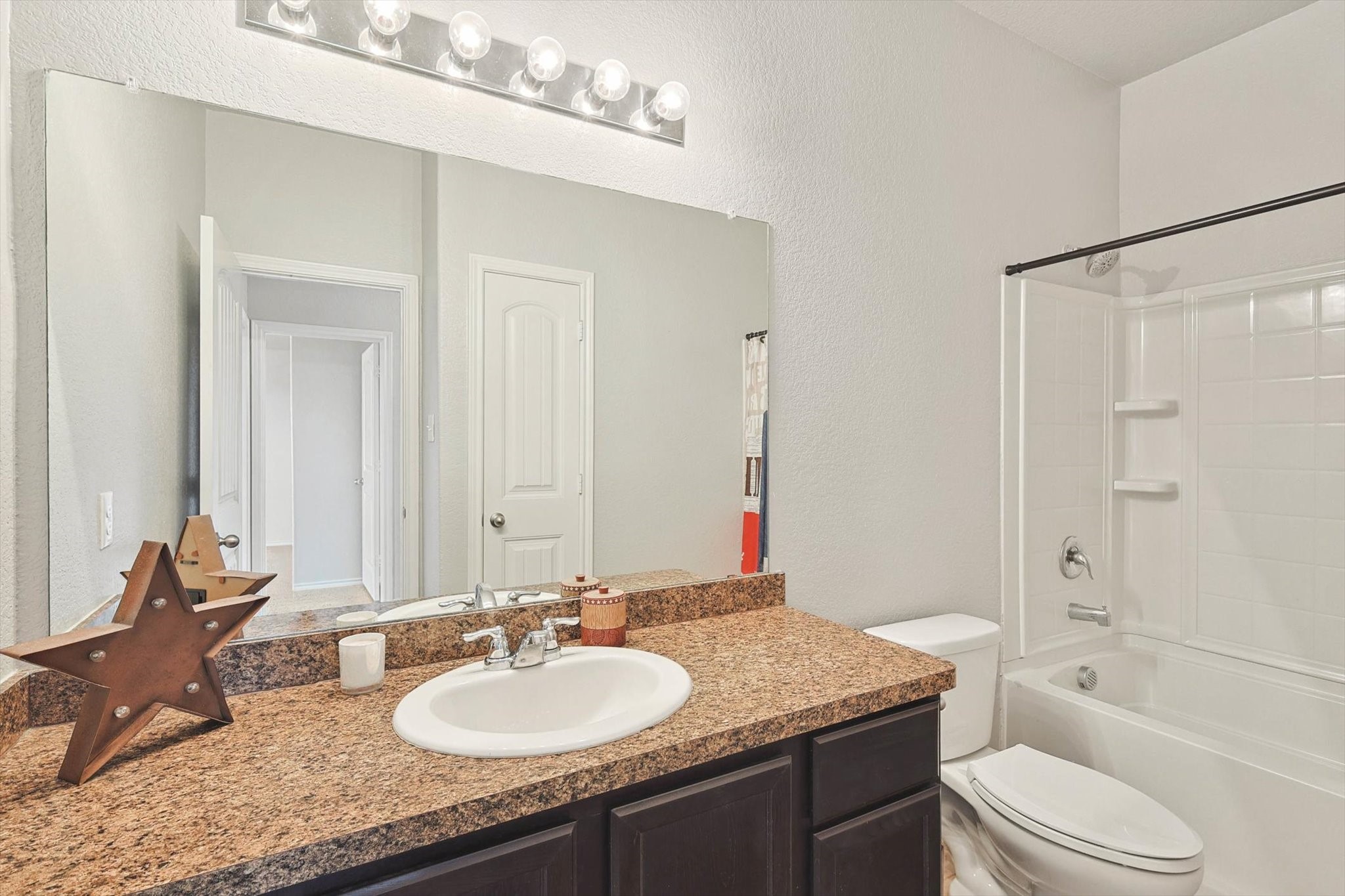 6321 Eagle Lake Court