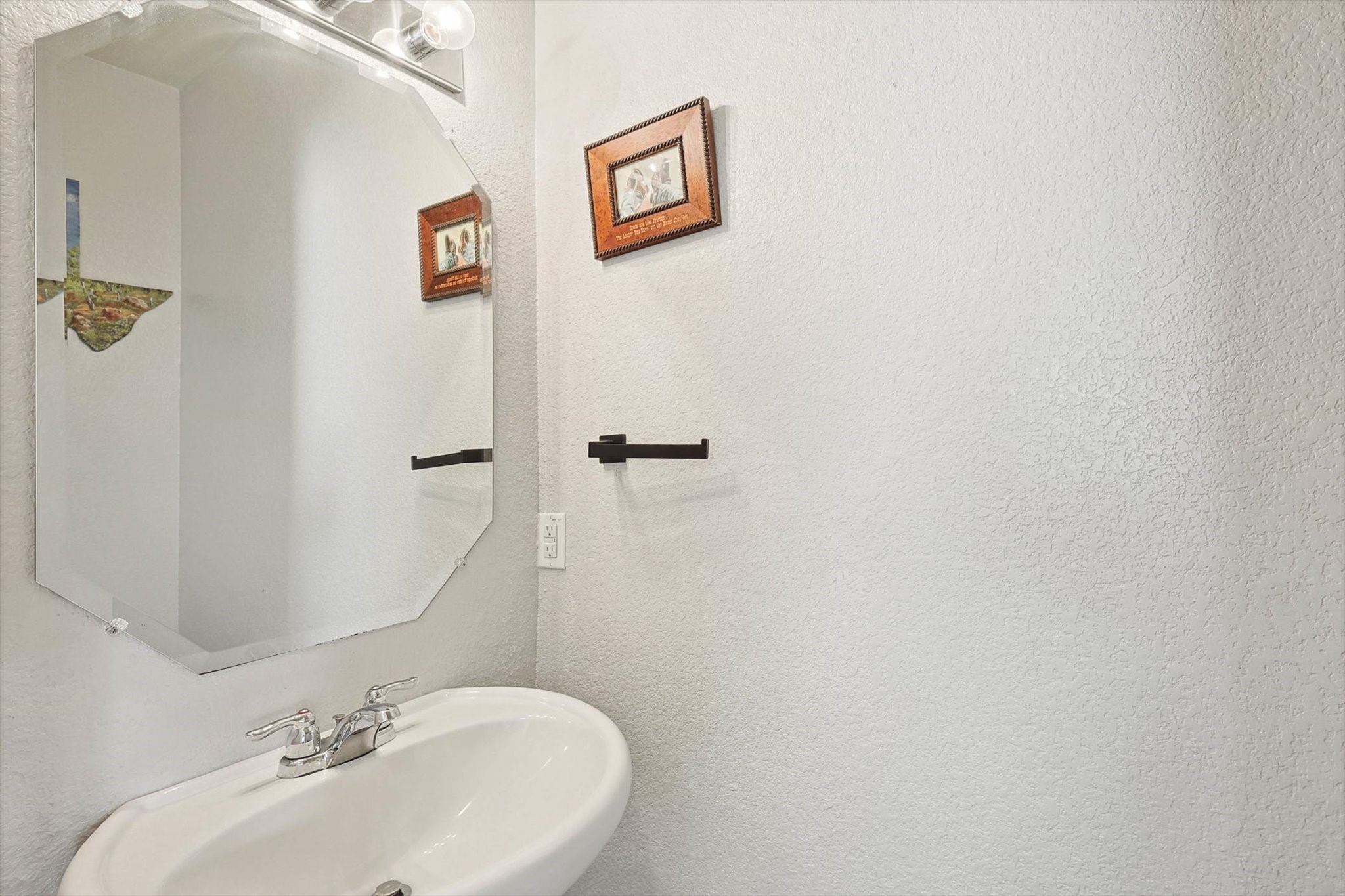 6321 Eagle Lake Court