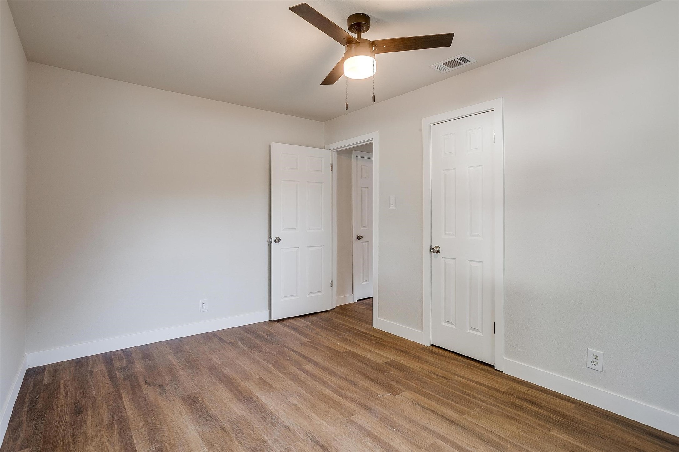 1827 Alan A Dale Road