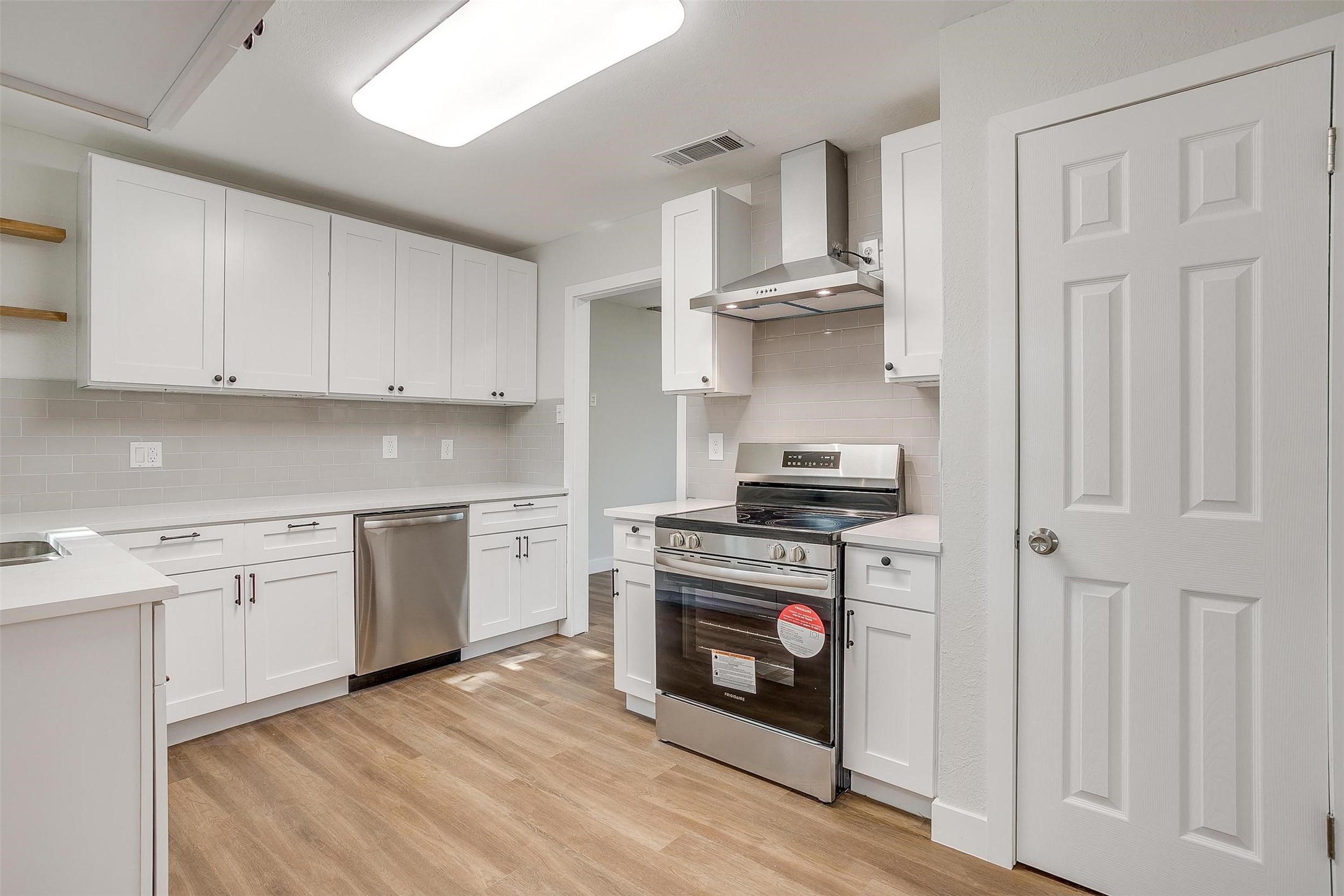 1827 Alan A Dale Road