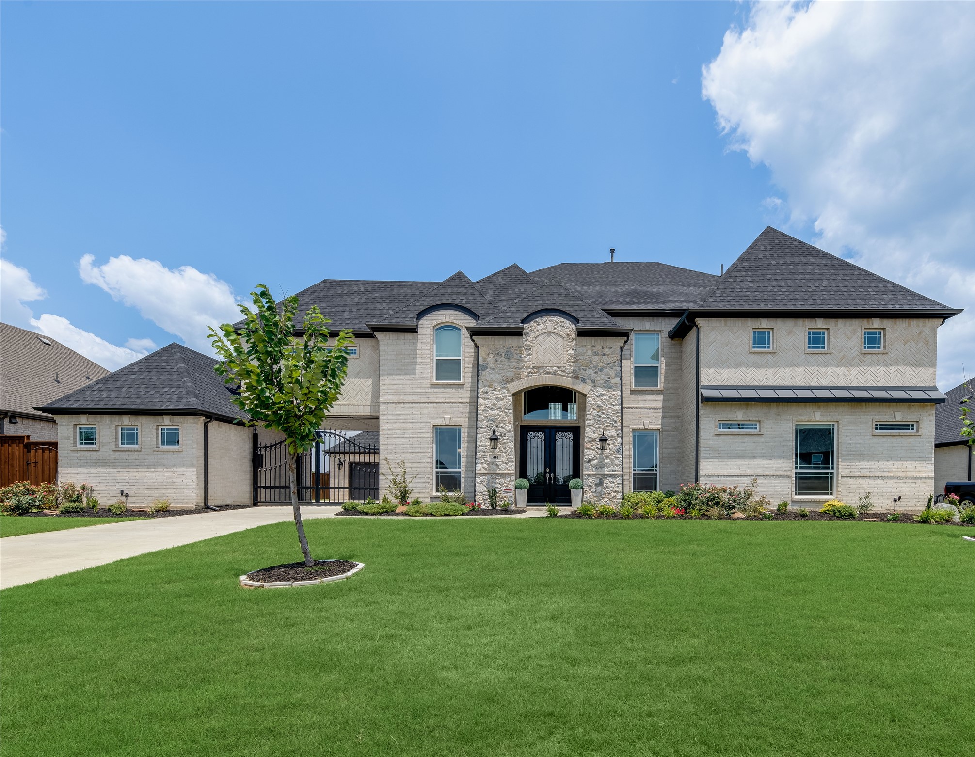 504 Lyon Crest Drive