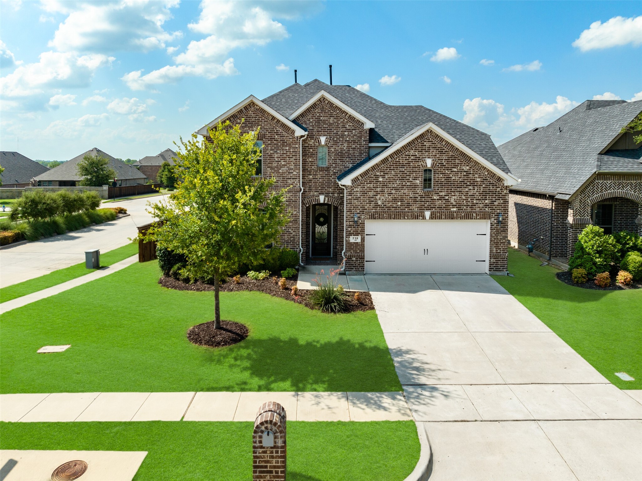 216 Village Creek Drive