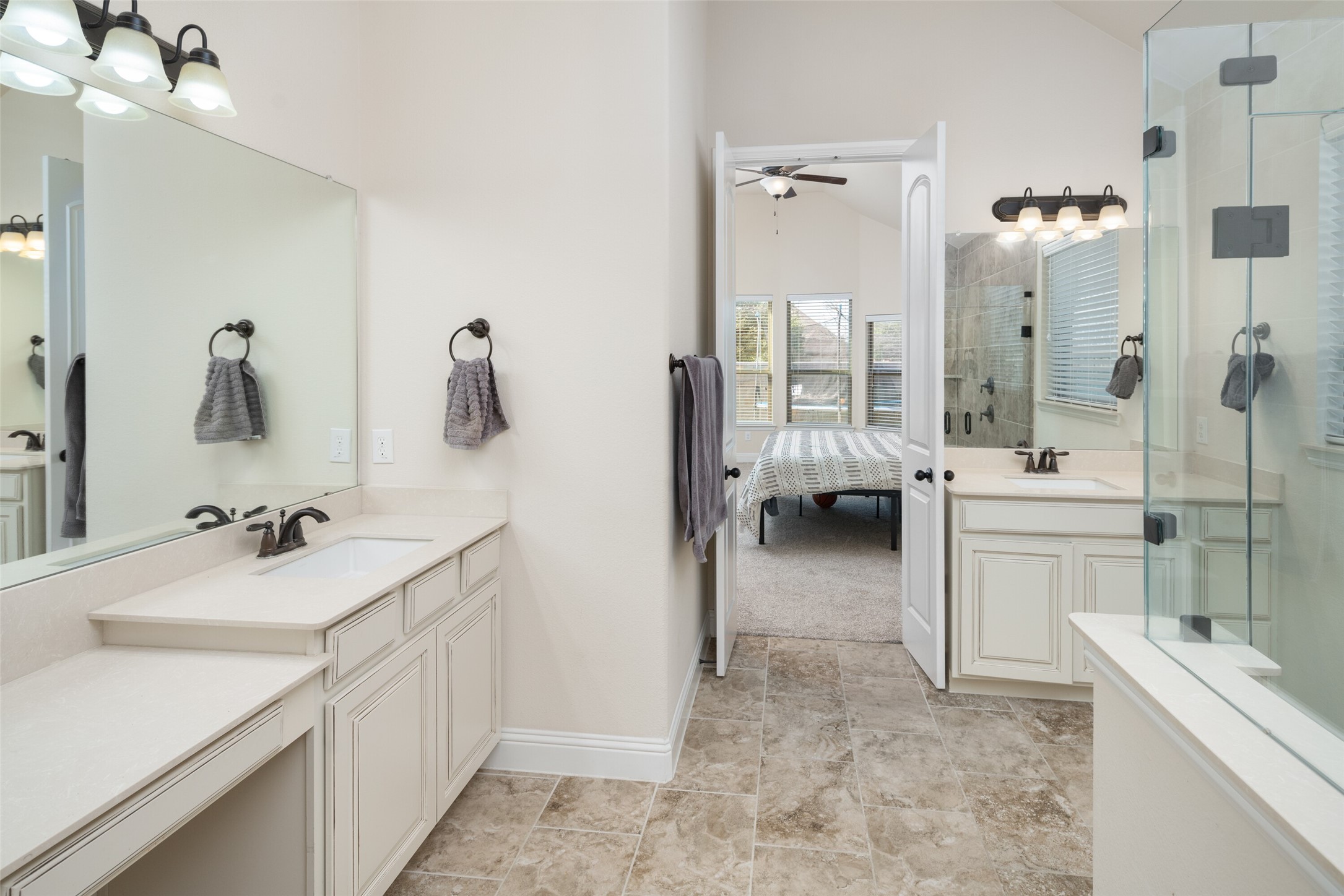 216 Village Creek Drive