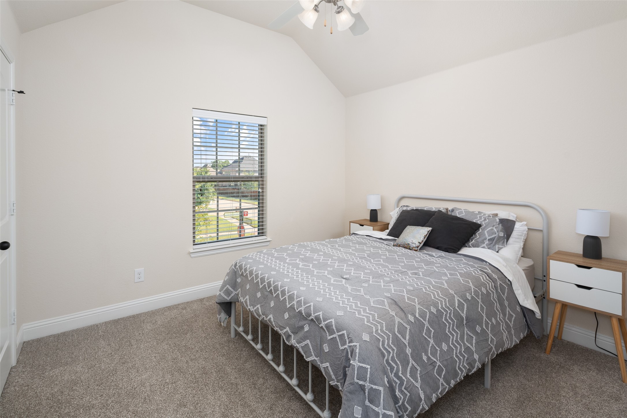 216 Village Creek Drive