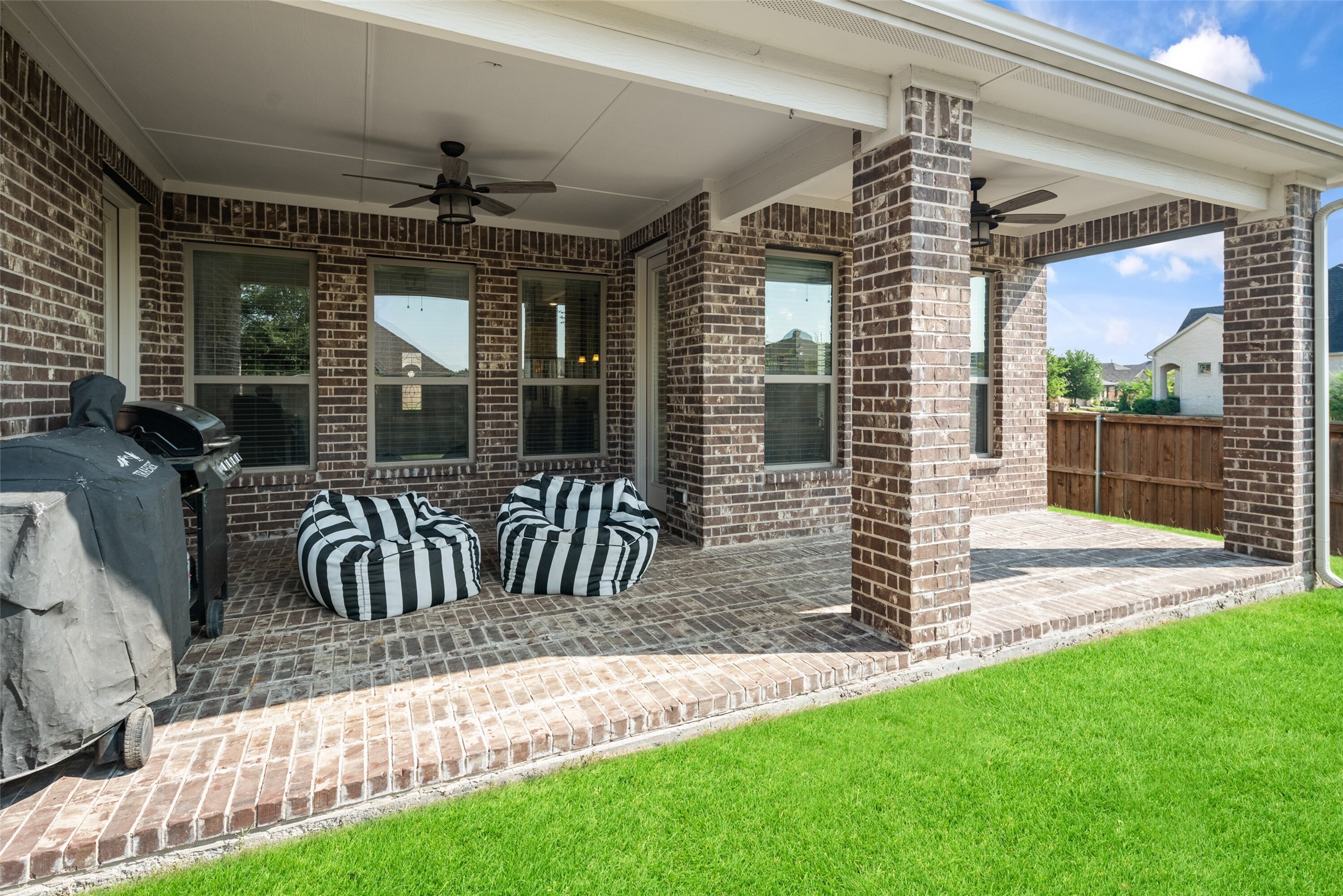 216 Village Creek Drive