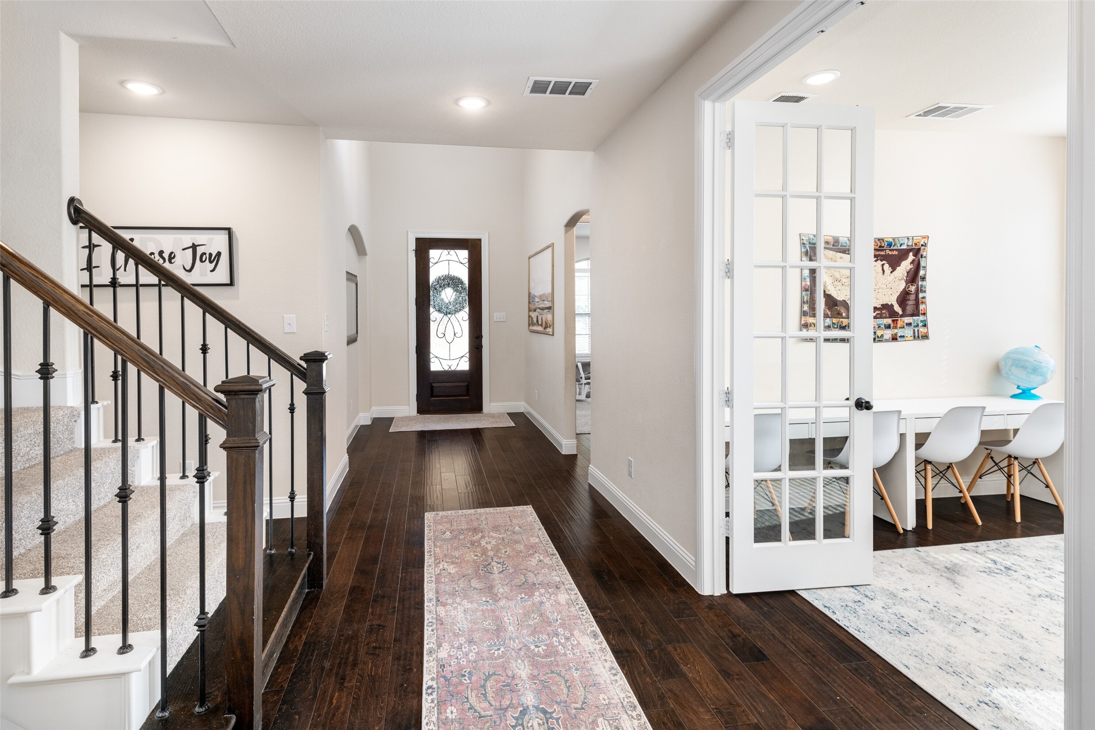 216 Village Creek Drive