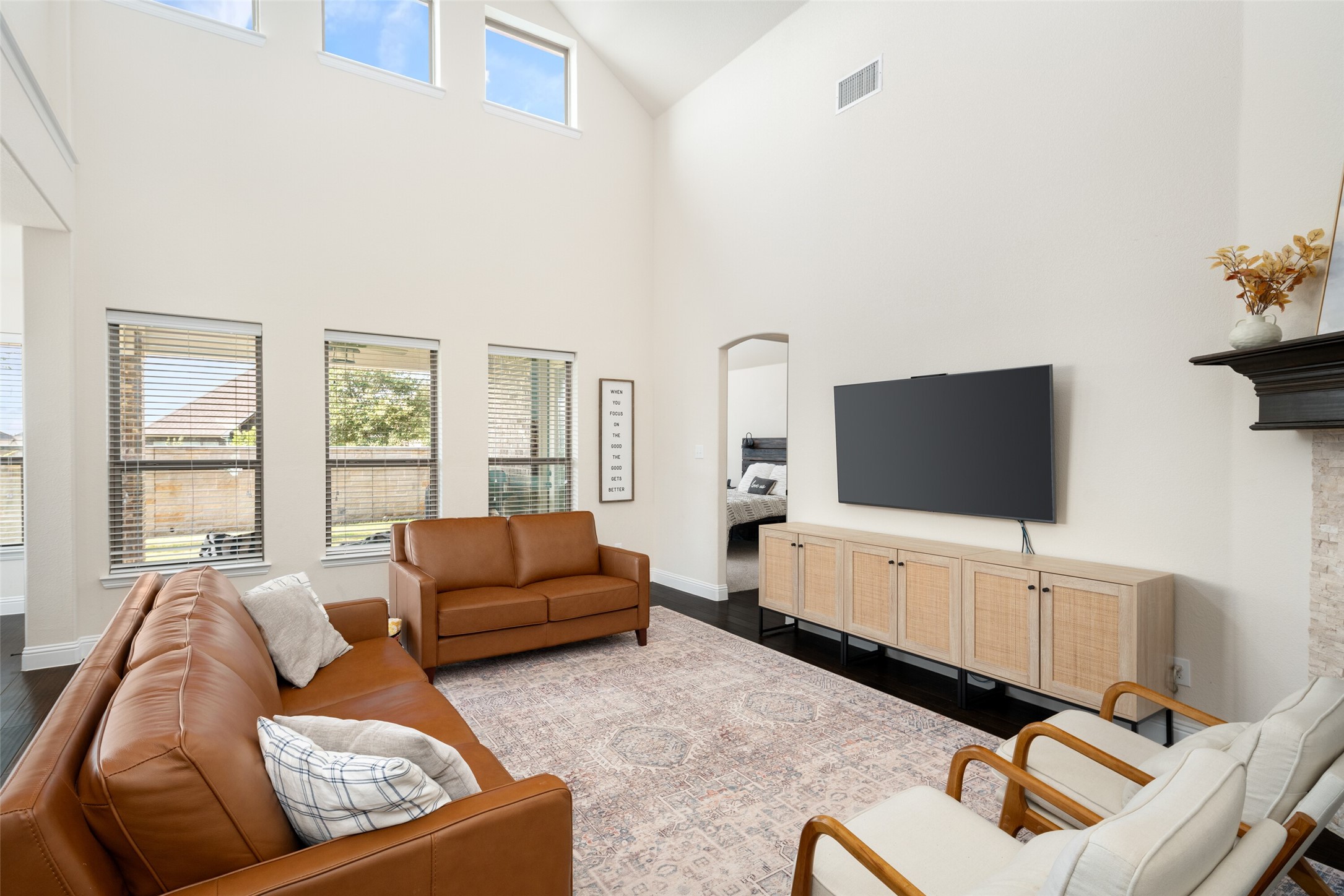 216 Village Creek Drive