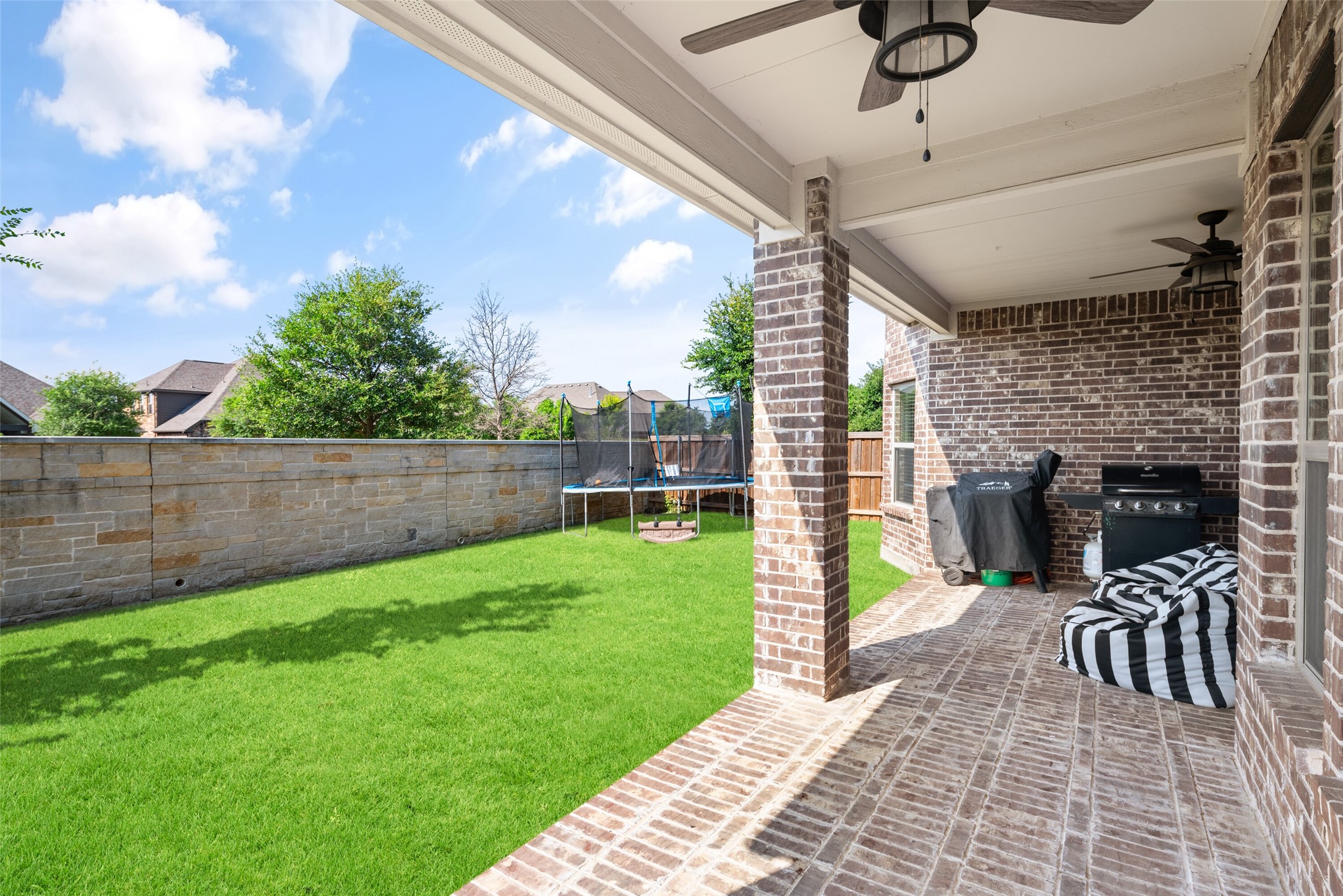 216 Village Creek Drive