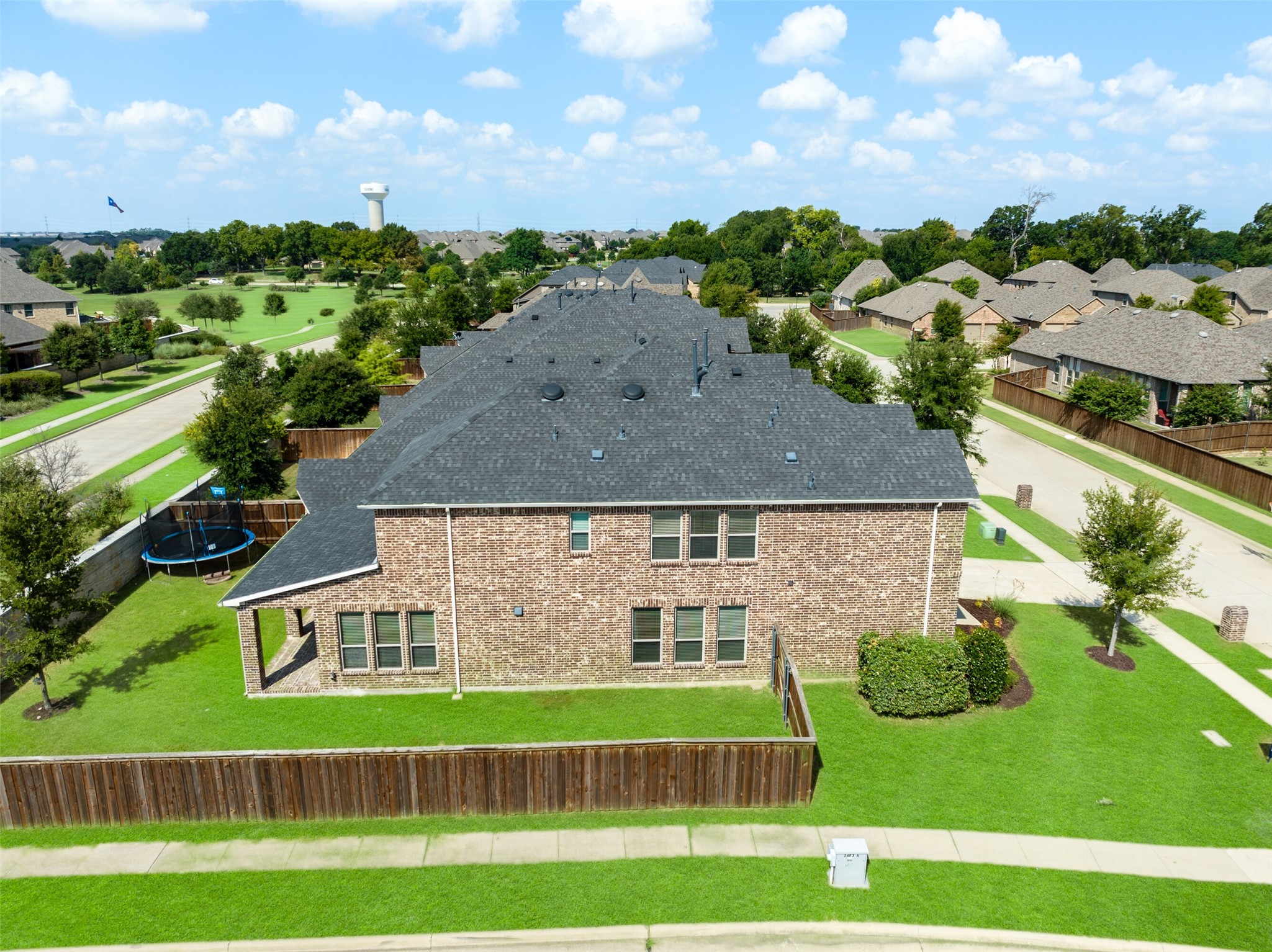 216 Village Creek Drive