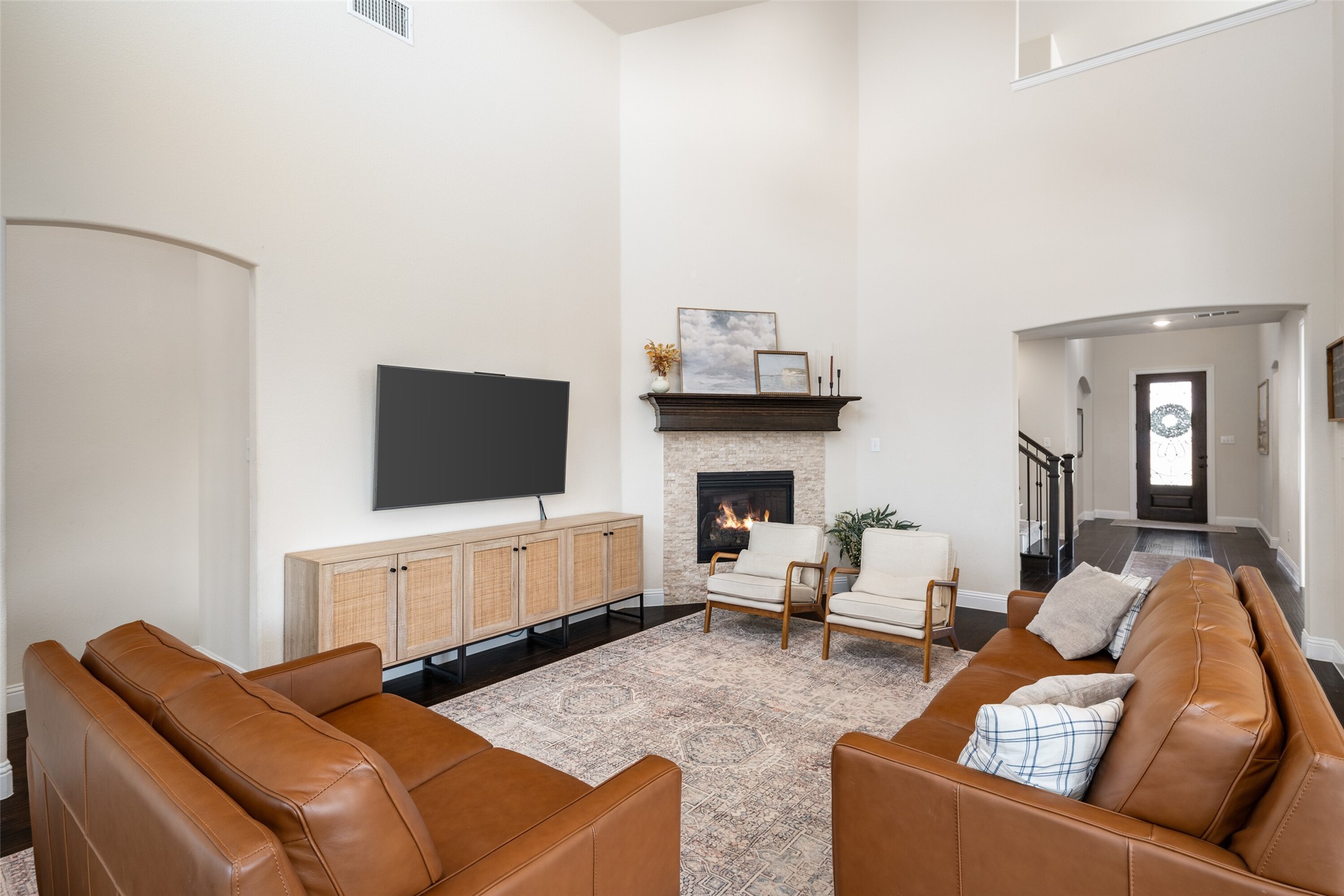 216 Village Creek Drive