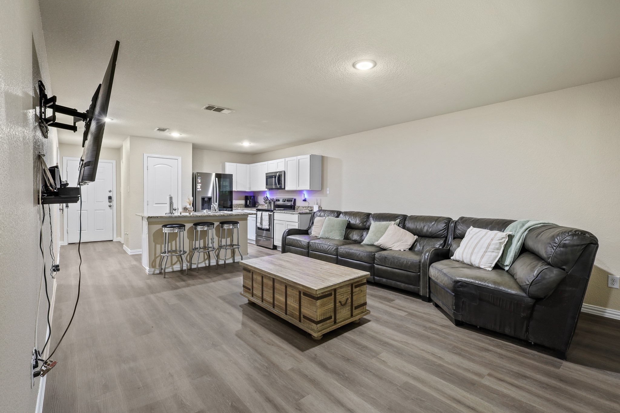 5804 Montague Street