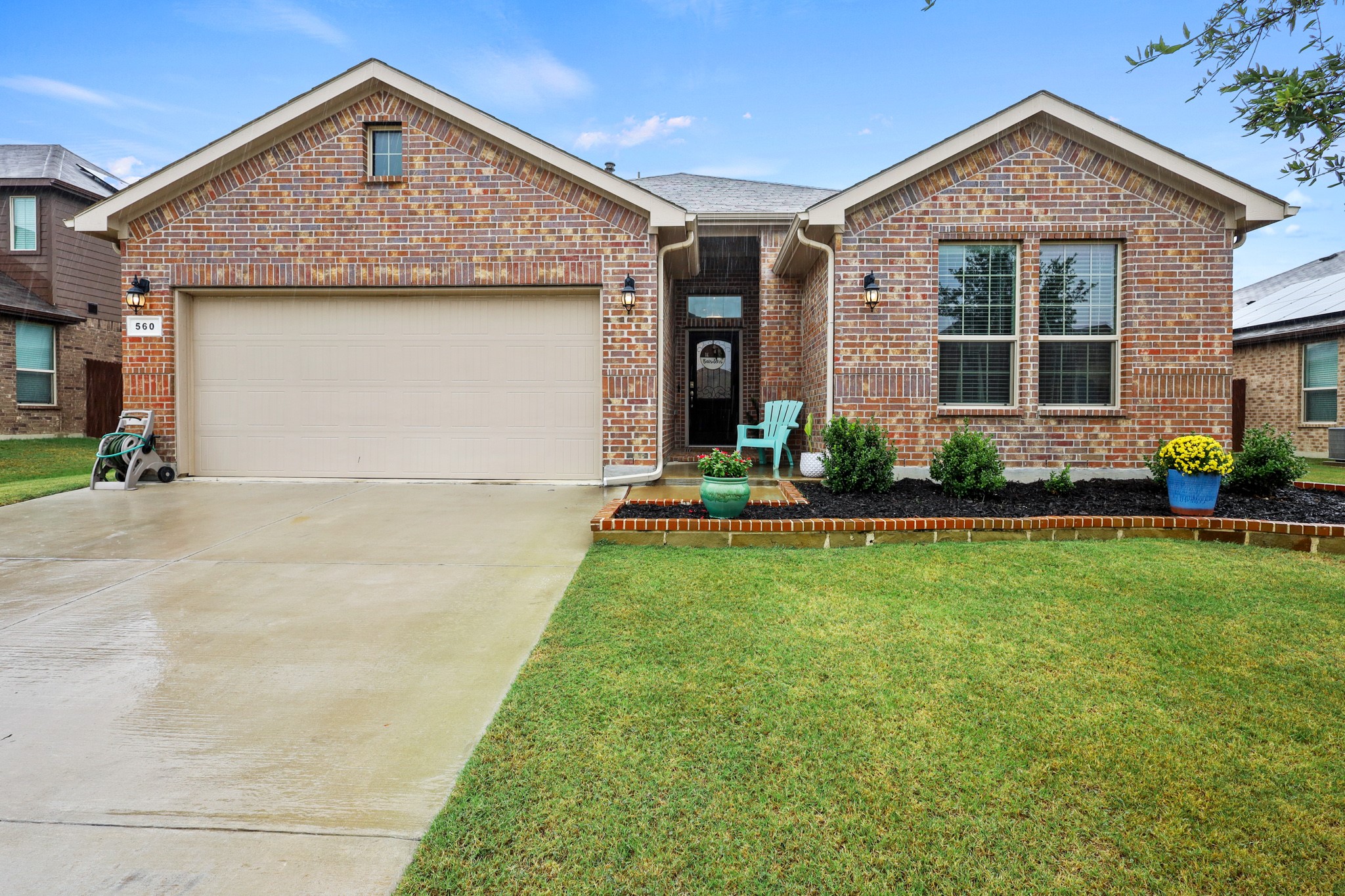 560 Dunster Lane