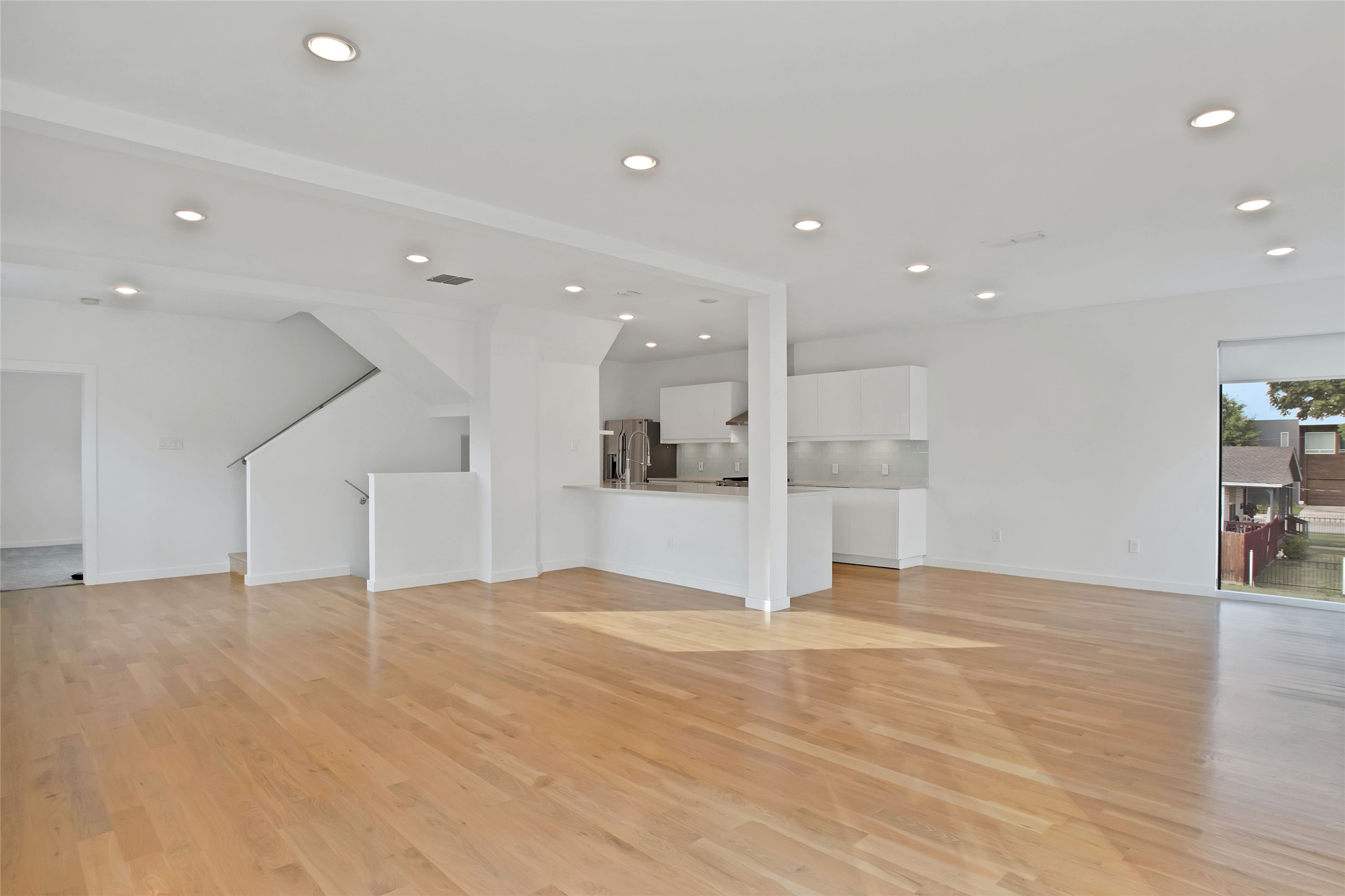 4311 Roseland Avenue