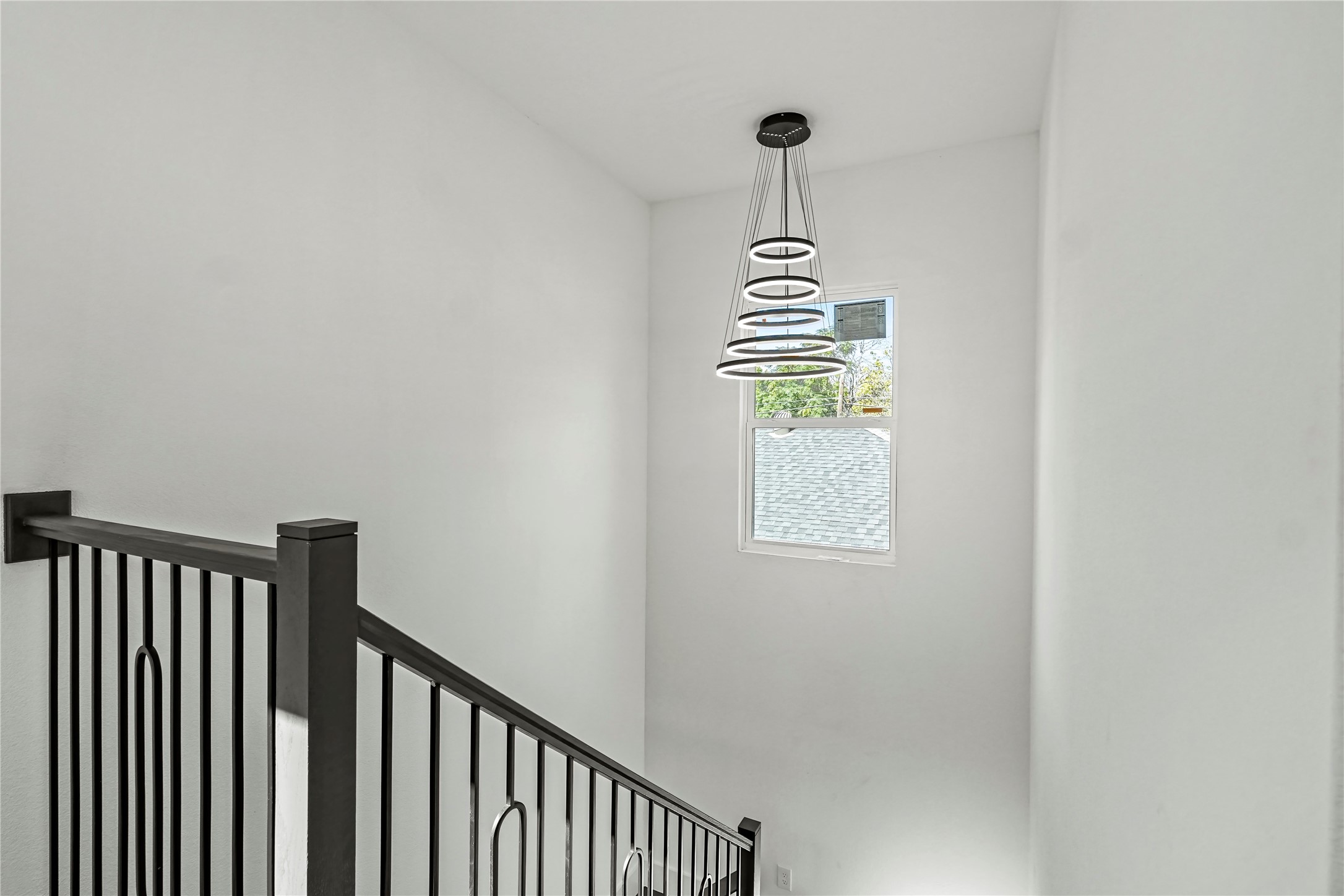 2222 Bethurum Avenue