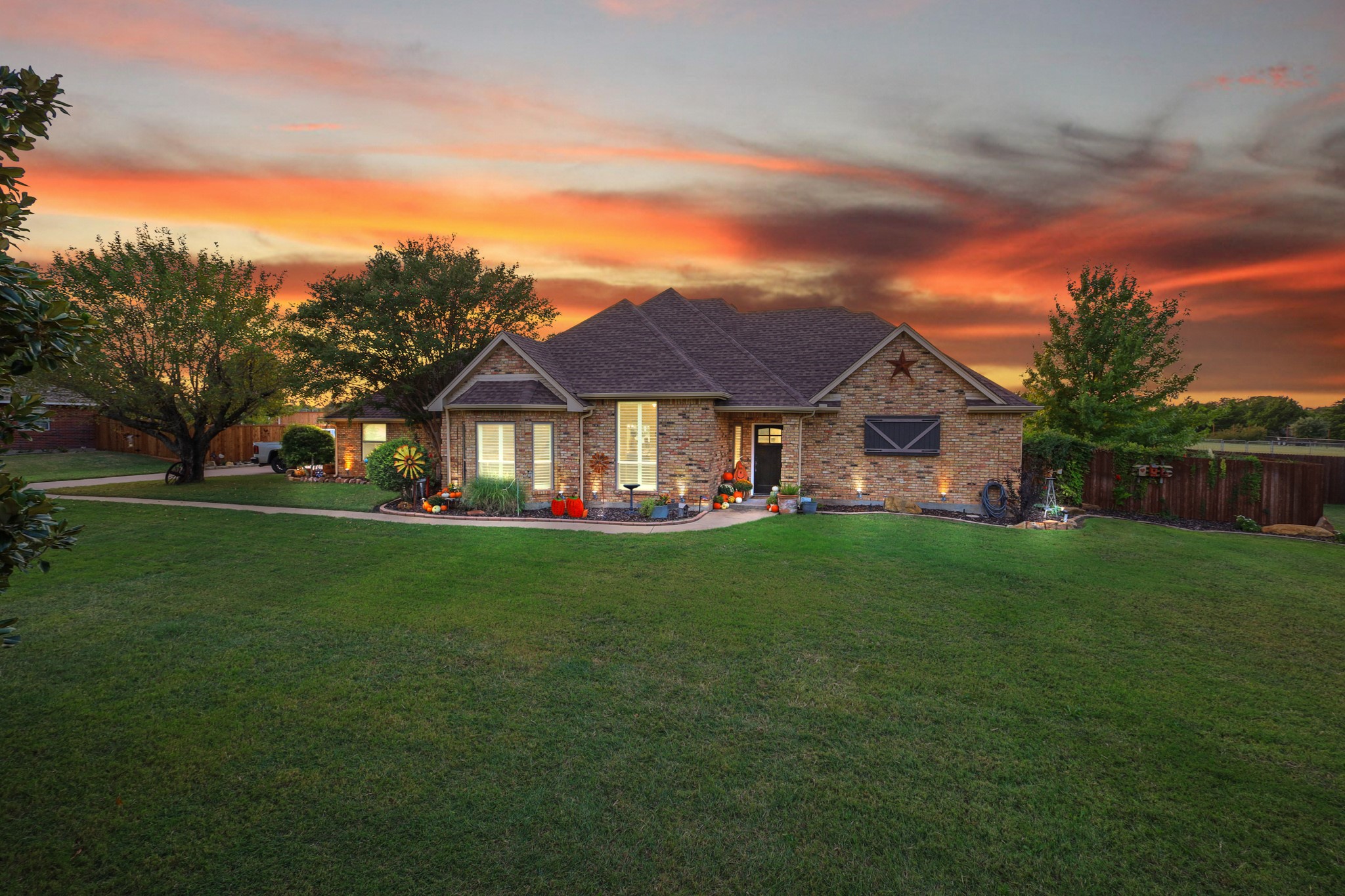 3611 Sudith Lane
