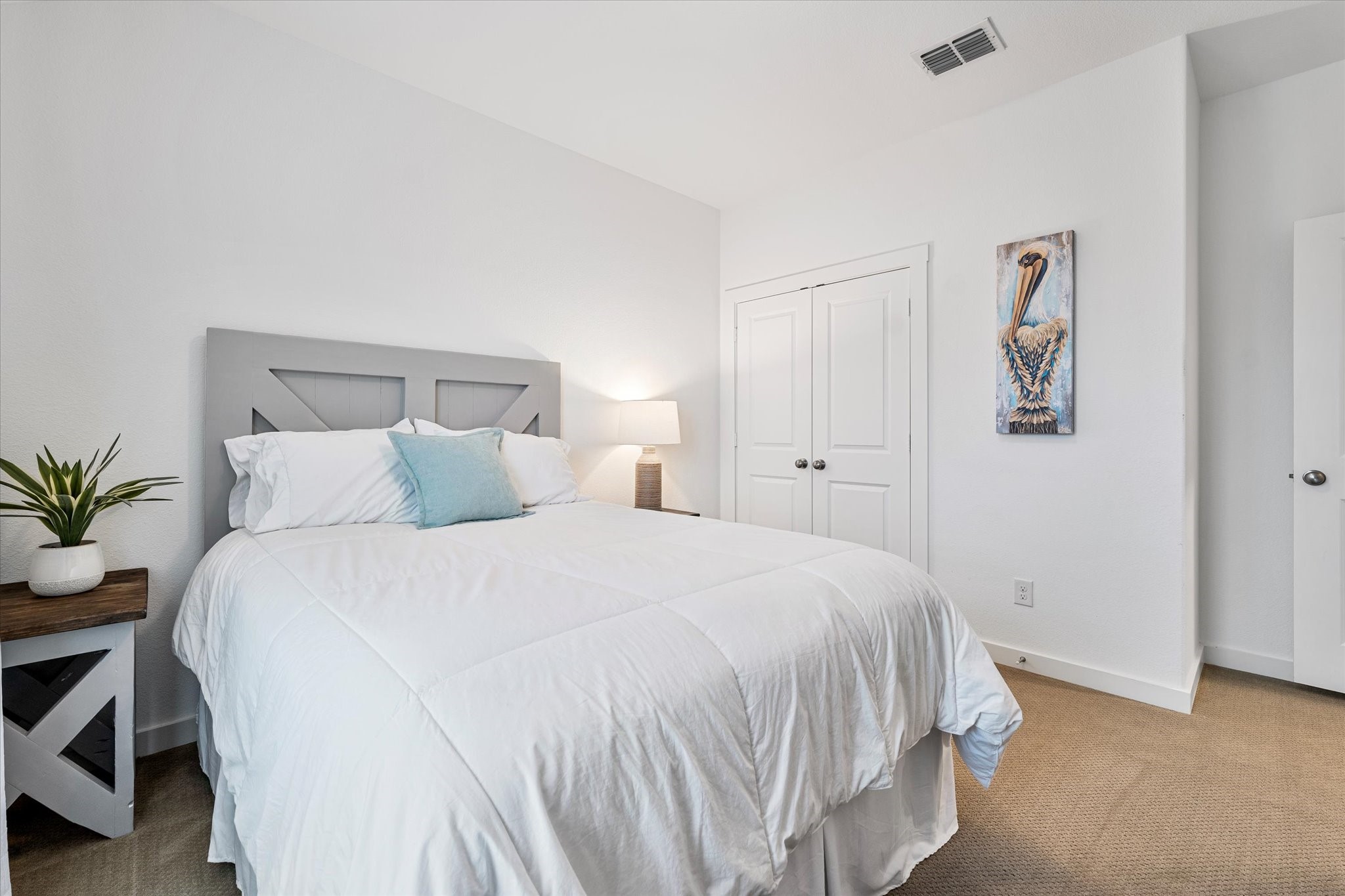 2712 Starburst Drive