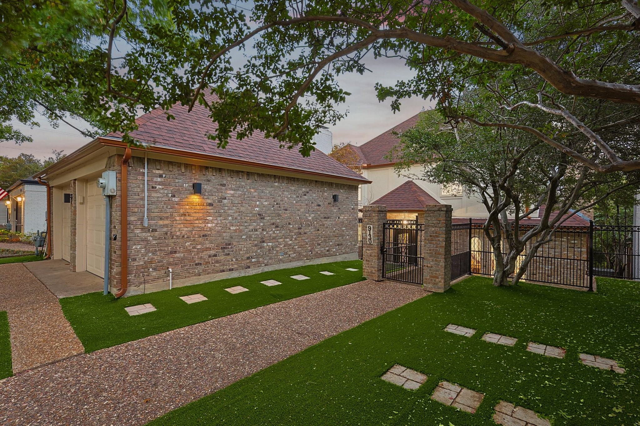 9130 Valley Chapel Lane