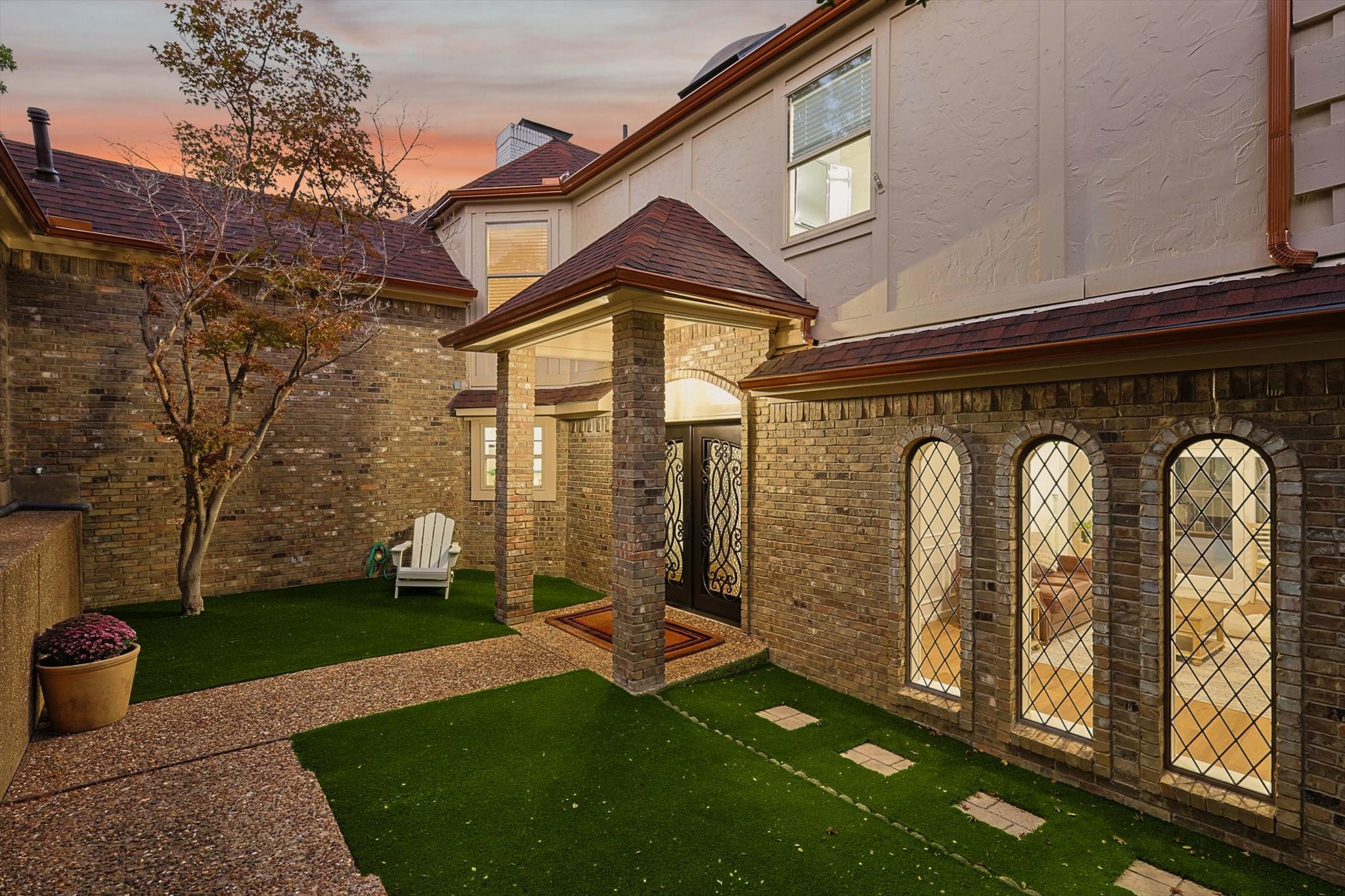 9130 Valley Chapel Lane