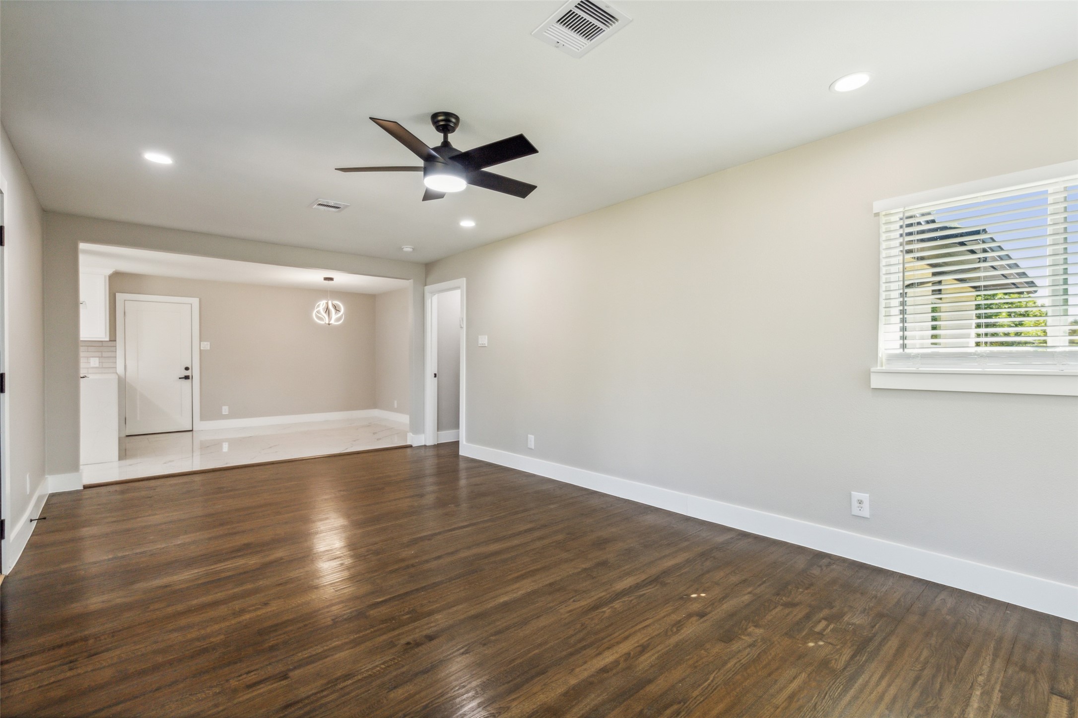 9779 Twin Creek Circle