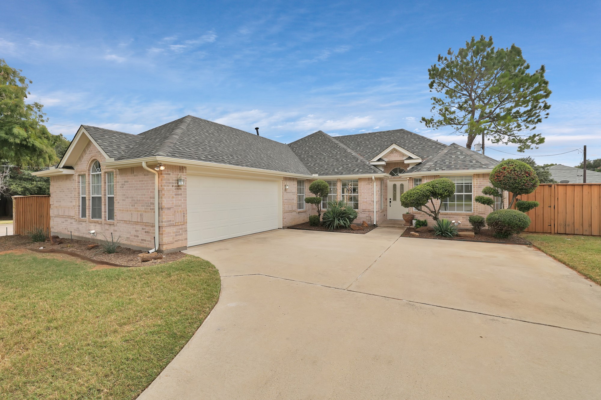 4604 Preston Bend Drive