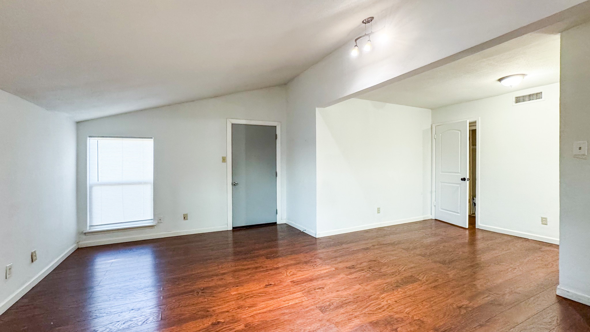 12834 Midway Road 2106