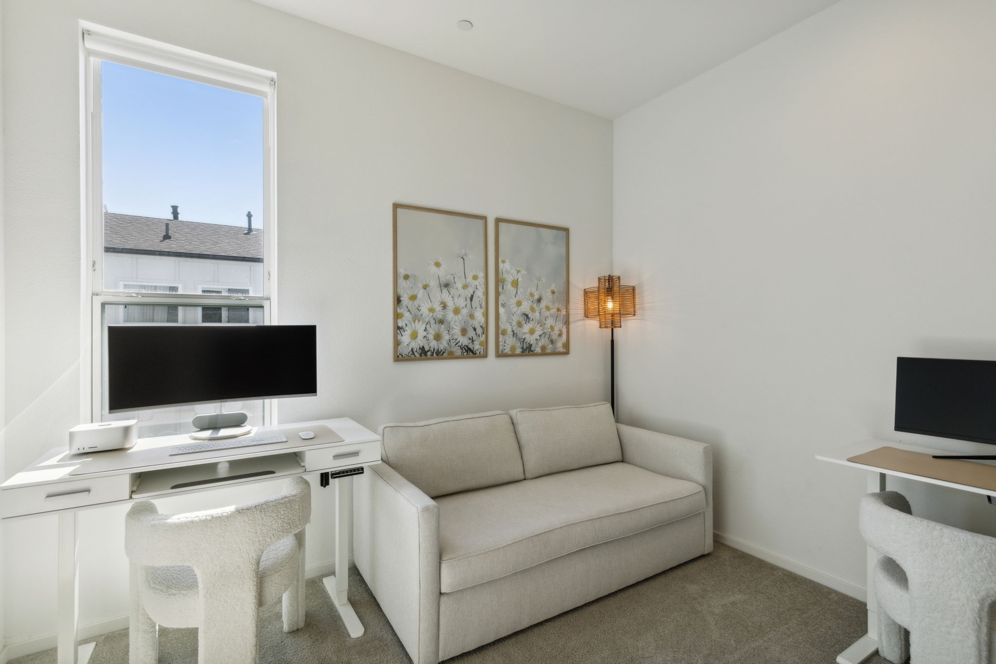 1514 Washington Avenue N 102